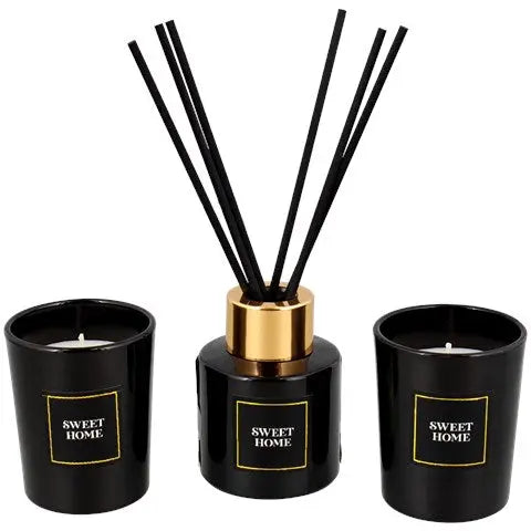 Candles and perfume diffuser
