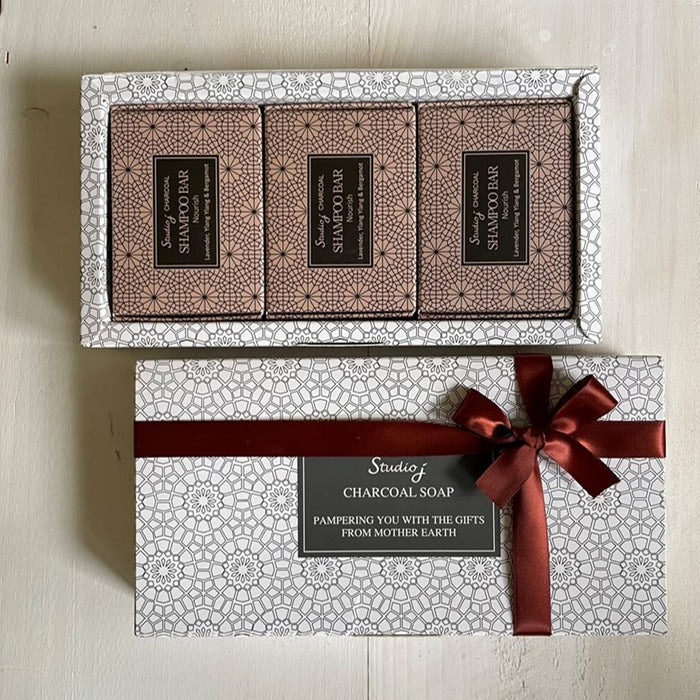 STUDIO J Gift Box : Charcoal Shampoo Bar (Nourish) x 3 + Free Gift | Isetan KL Online Store