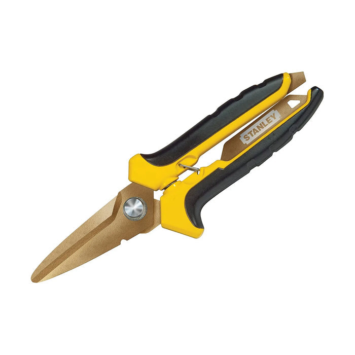Multi-purpose shears cut everything - Stanley