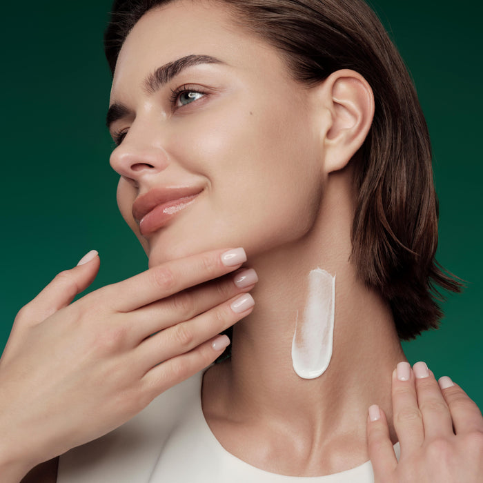 RéVive Lissant Line-Smoothing Neck Night Cream