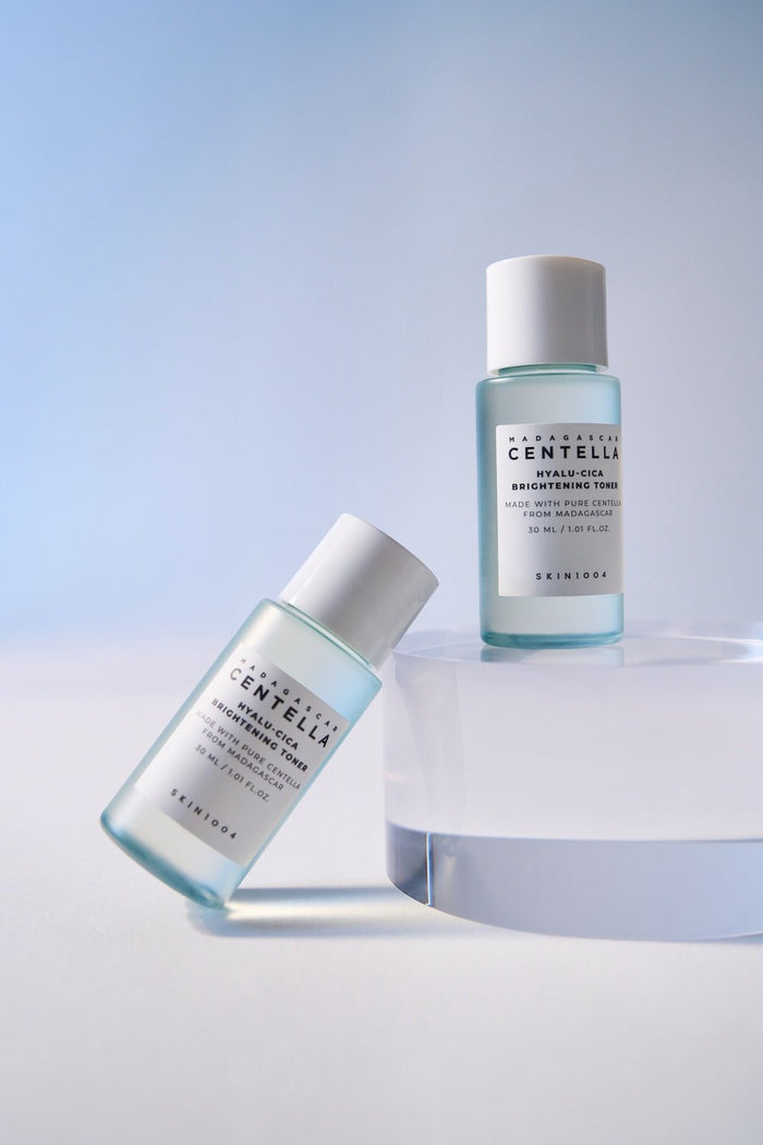 Skin1004 Madagascar Centella Hyalu - Cica Brightening Toner 30ml - Komiko Beauty