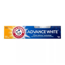 ARM & HAMMER Advance White Extreme Whitening Toothpaste معجون التبييض الفعّال