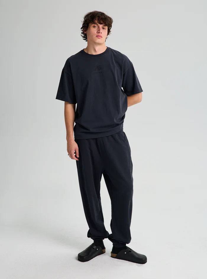 Product image of Burton AG Outfall Short Sleeve T-Shirt[Variant:True Black]