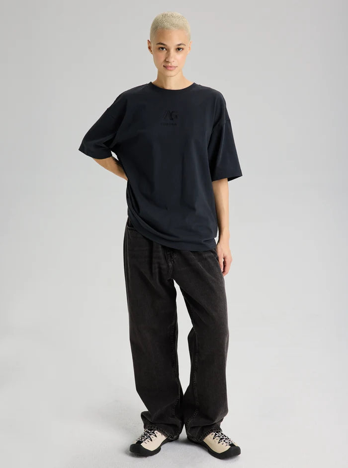 Product image of Burton AG Outfall Short Sleeve T-Shirt[Variant:True Black]