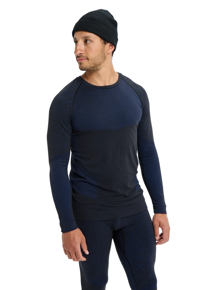 Product image of Men's Burton [ak] Slokar Merino Base Layer Crewneck[Variant:True Black / Jake Blue]