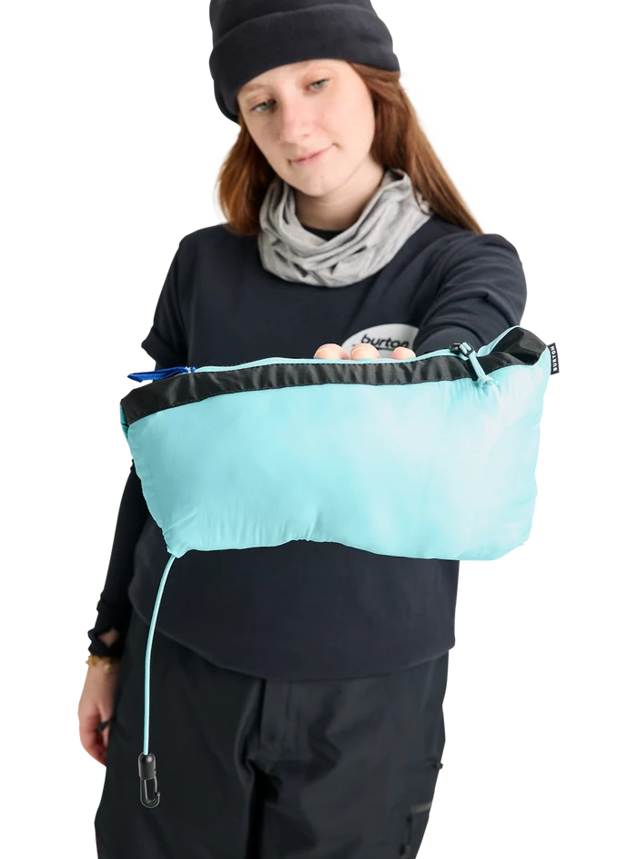 Product image of Women's Burton Reserve Midweight Synthetic Jacket[Variant:Light Teal]