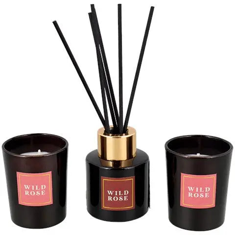 Candles and perfume diffuser