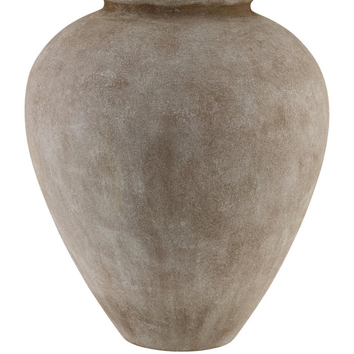 Galey Alix x Livabliss Camden Ford table lamp 25”x25”
