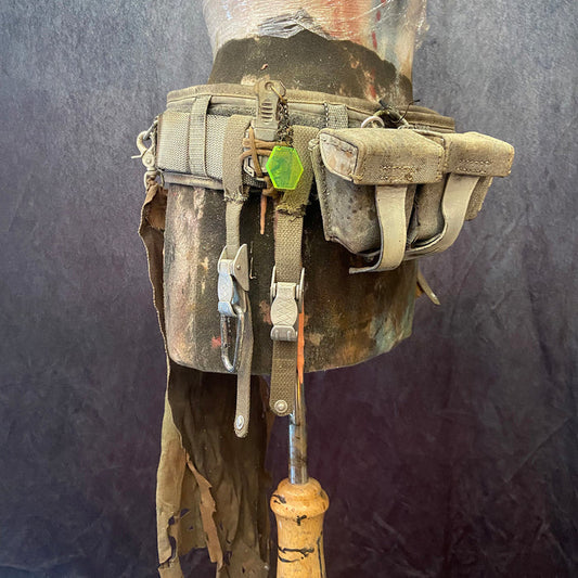 GRUNGY POST APOCALYPTIC BELT