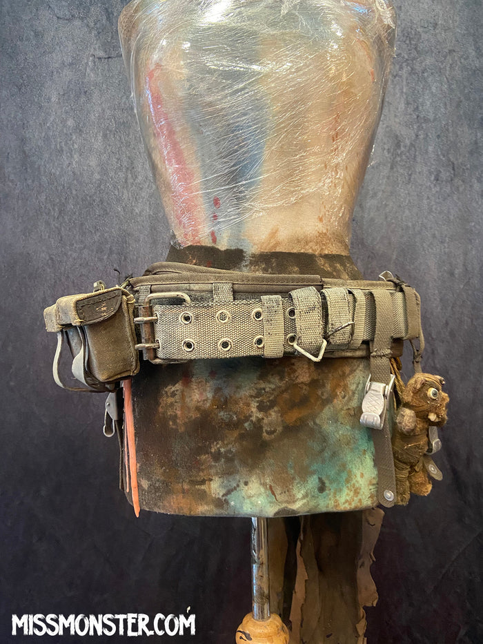 GRUNGY POST APOCALYPTIC BELT
