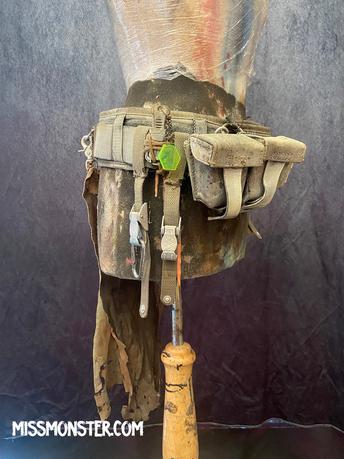 GRUNGY POST APOCALYPTIC BELT
