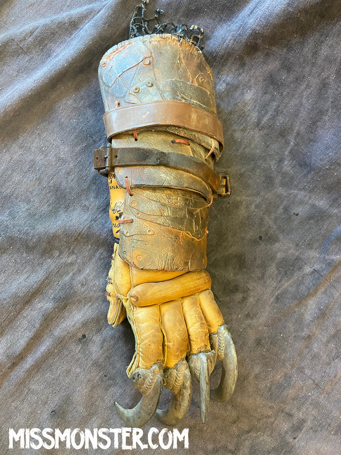 HUMONGOUS WASTELAND CLAW
