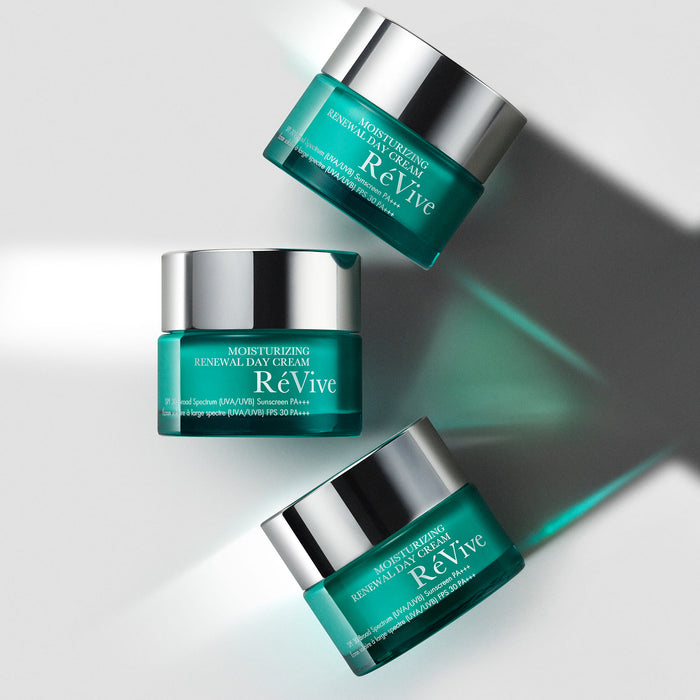 RéVive Moisturizing Renewal Day Cream SPF 30 Broad Spectrum UVA & UVB Sunscreen
