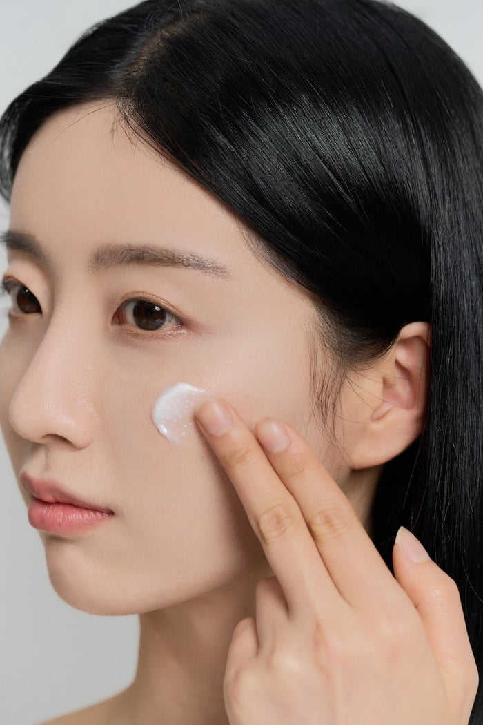 Skin1004 Madagascar Centella Tone Brightening Capsule Cream 75ml - Komiko Beauty