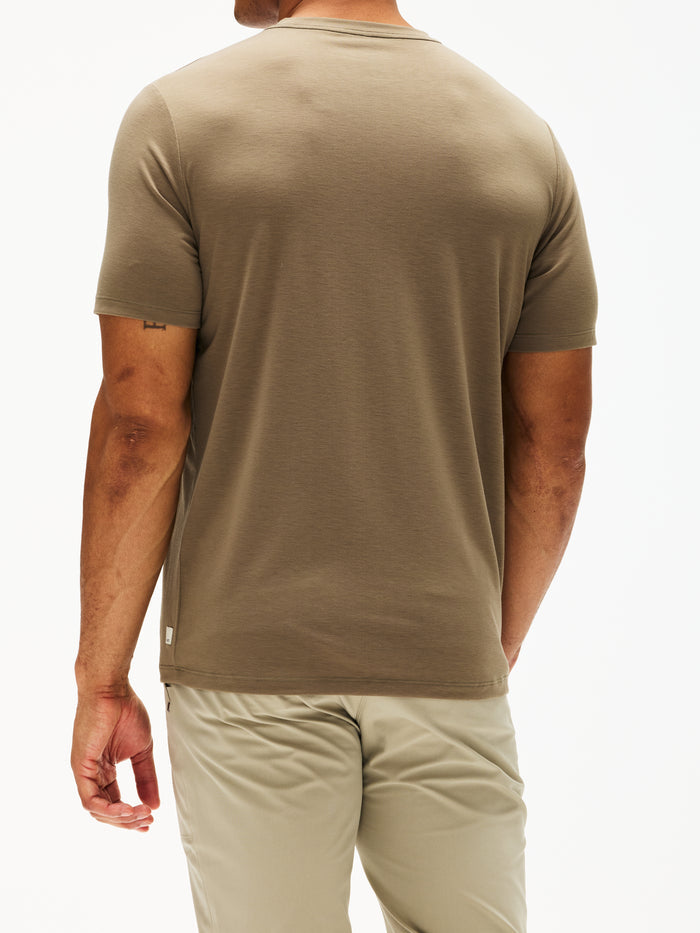 Vuori Current Tech Tee