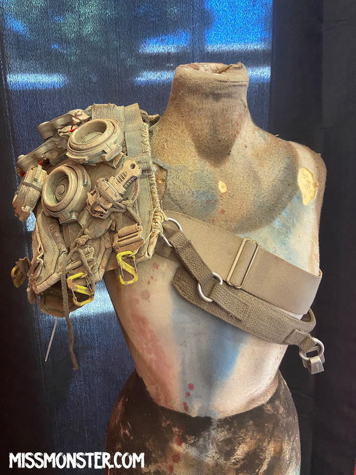 WASTELAND SHOULDER ARMOR