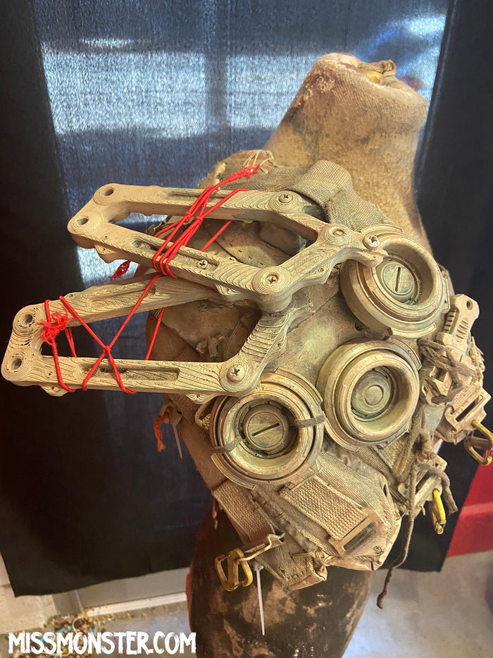 WASTELAND SHOULDER ARMOR