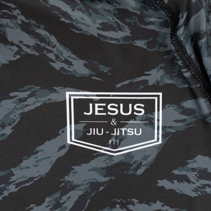 Closeup of JJJ logo on Ladies rashguard